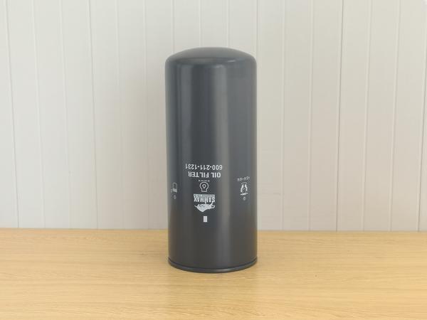 KOMATSU 小松600-211-1231 (1)